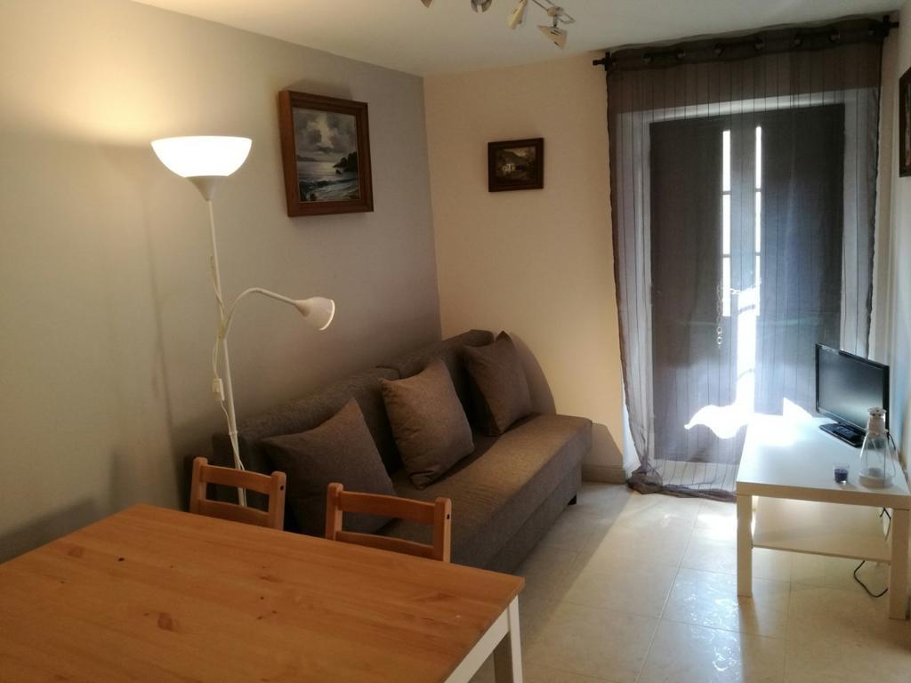 פוברה דו קאראמינל Apartamentos Pobra-Castelo מראה חיצוני תמונה